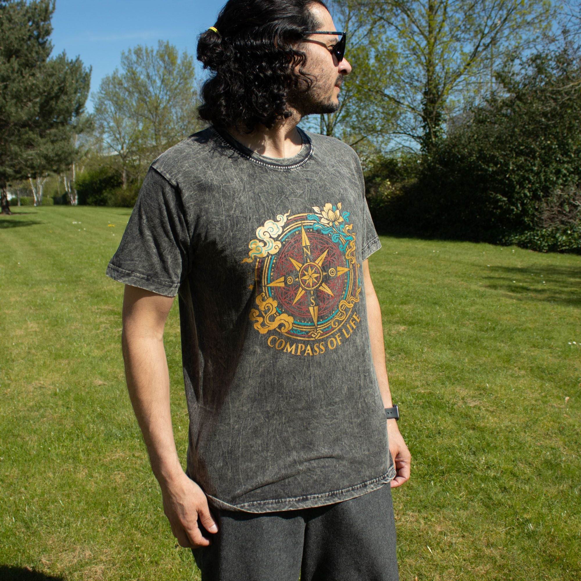 Nomad Sari Stonewashed Cotton Tee | Compass of Life | Charcoal | Small