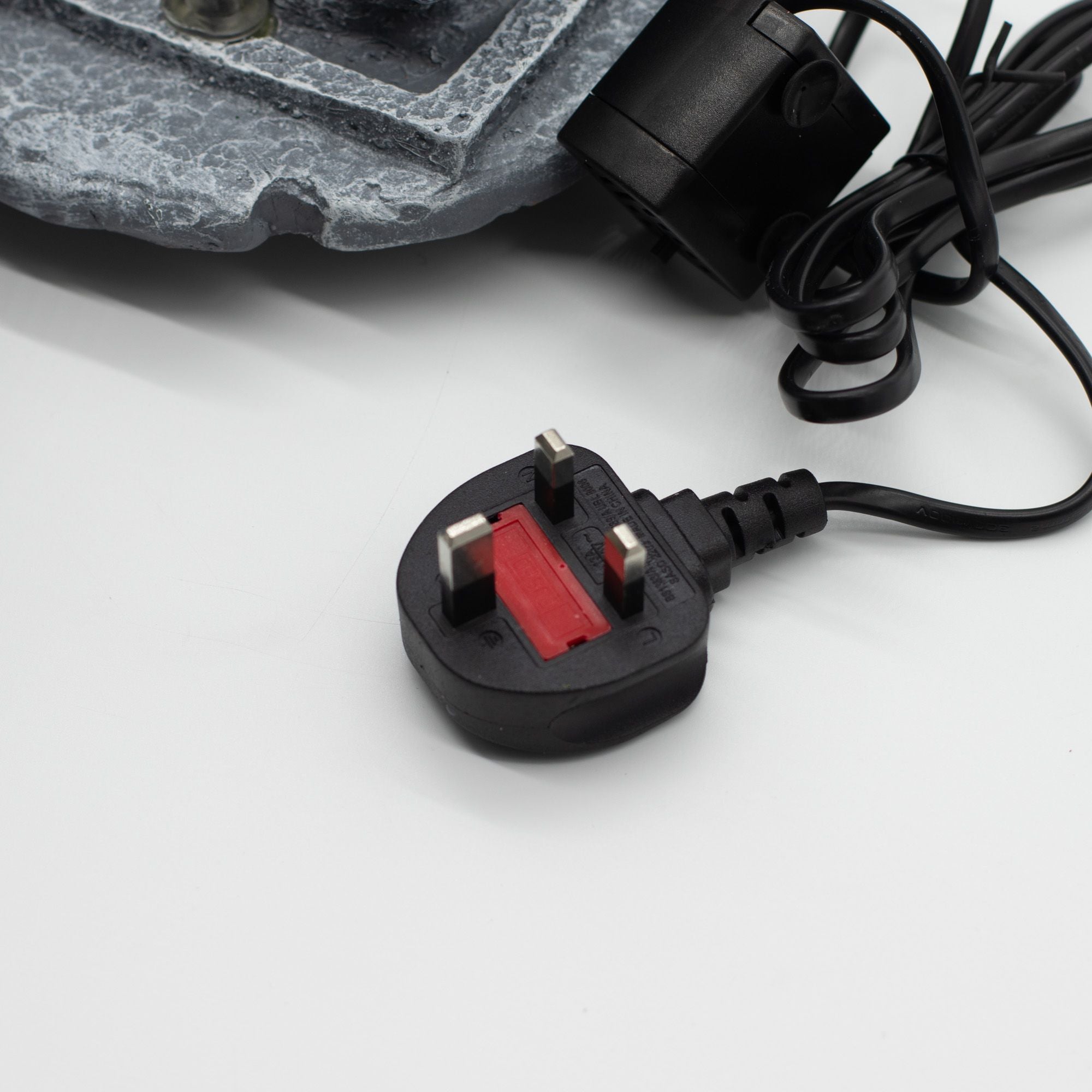 bG9jYWw6Ly9tZWRpYS9TUi84Qy82MFIzMEMxSjY0VjM4Q1NSLzdkYjE4MGY0LmpwZw - Anāsha